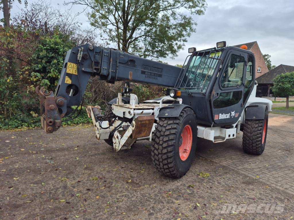 Bobcat T 40.140 مناولات متداخلة