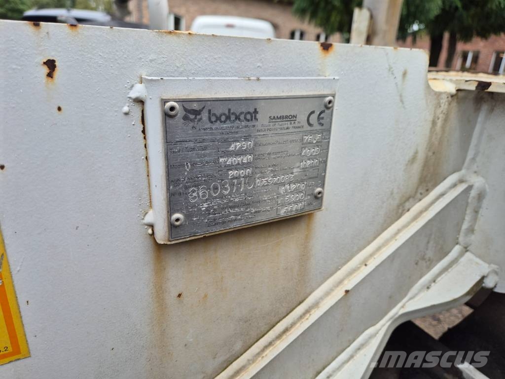 Bobcat T 40.140 مناولات متداخلة