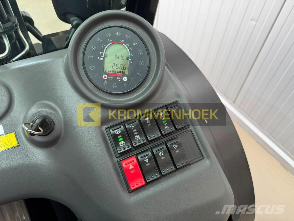 Manitou MC 25-4 D K ST5 Wózki widłowe terenowe