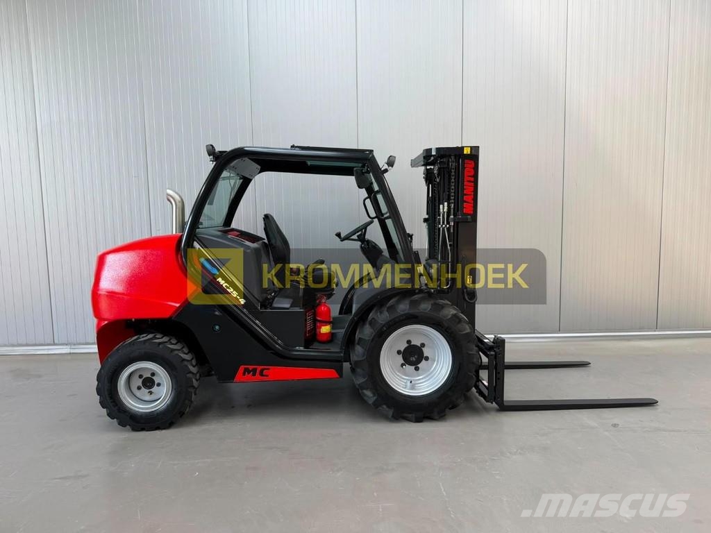 Manitou MC 25-4 D K ST5 Wózki widłowe terenowe