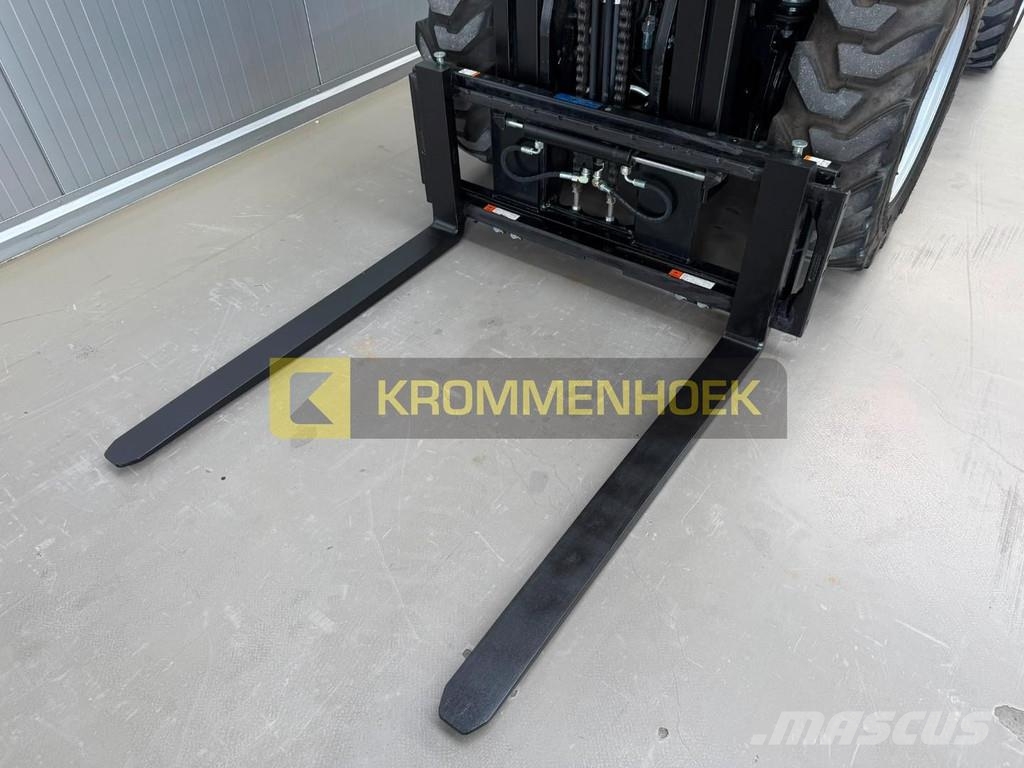 Manitou MC 25-4 D K ST5 Wózki widłowe terenowe
