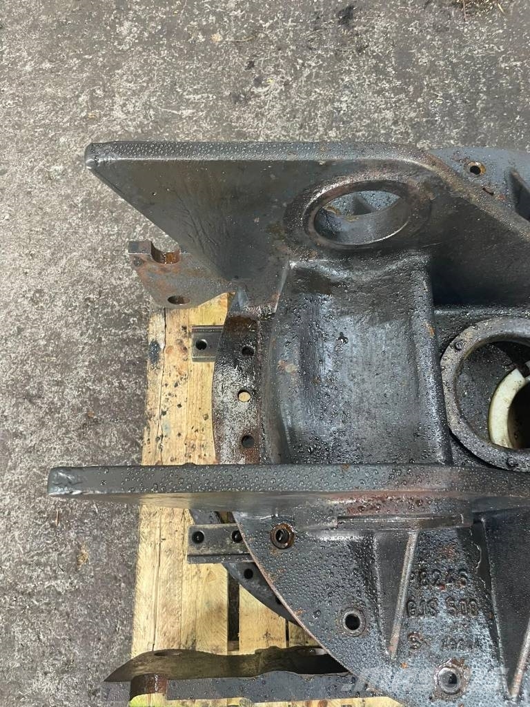 Ponsse Beaver Crane Base / Turntable Boom in dipper roke