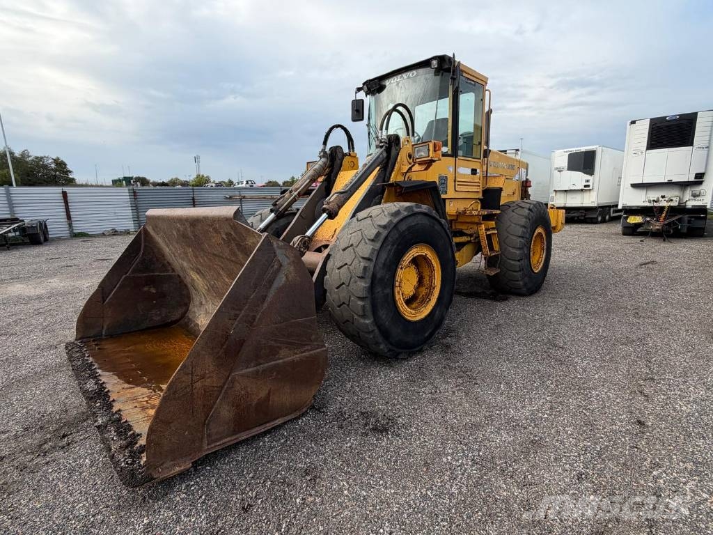 Volvo L120B Seri nr 8269 Hjullastare