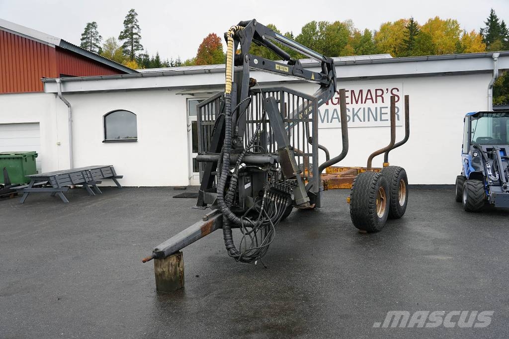 MOWI 12T 400 KRAN SKOGSVAGN Šumske prikolice