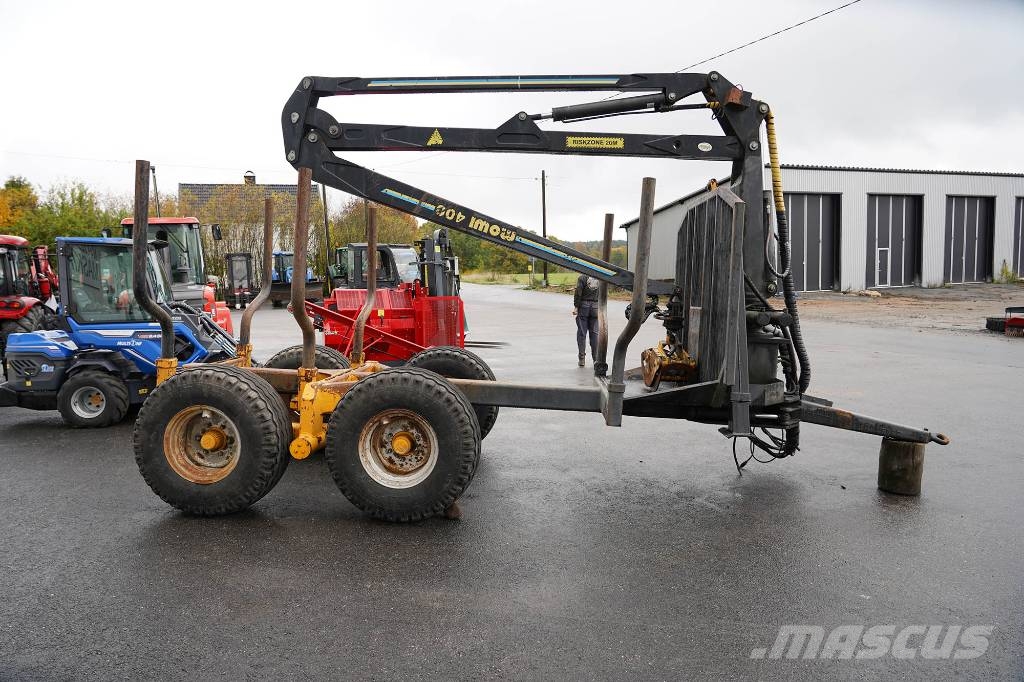 MOWI 12T 400 KRAN SKOGSVAGN Šumske prikolice