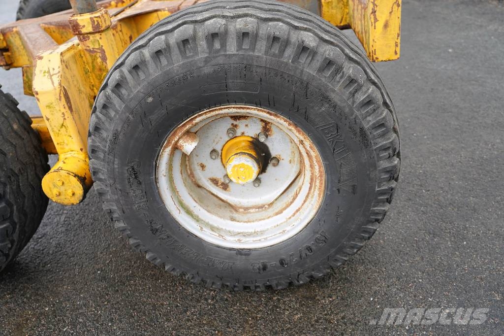 MOWI 12T 400 KRAN SKOGSVAGN Šumske prikolice