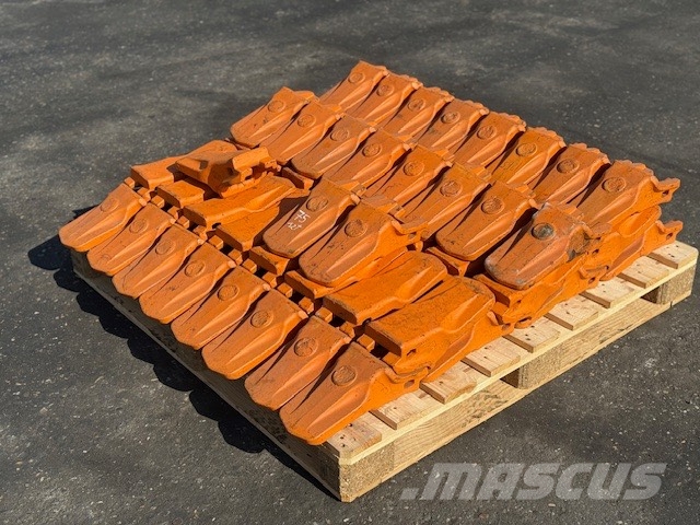 Volvo COMBI SYSTEM NEW TOOTH Buckets