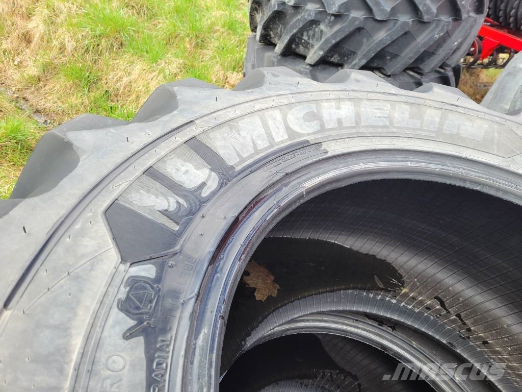 Michelin AXIOBIB 2 VF 600/60 R30 Reifen