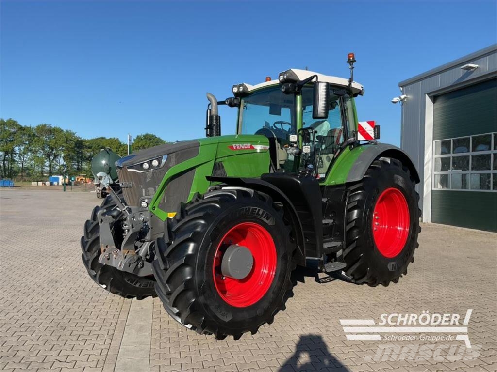 Fendt 930 VARIO GEN7 PROFI PLUS Tracteur