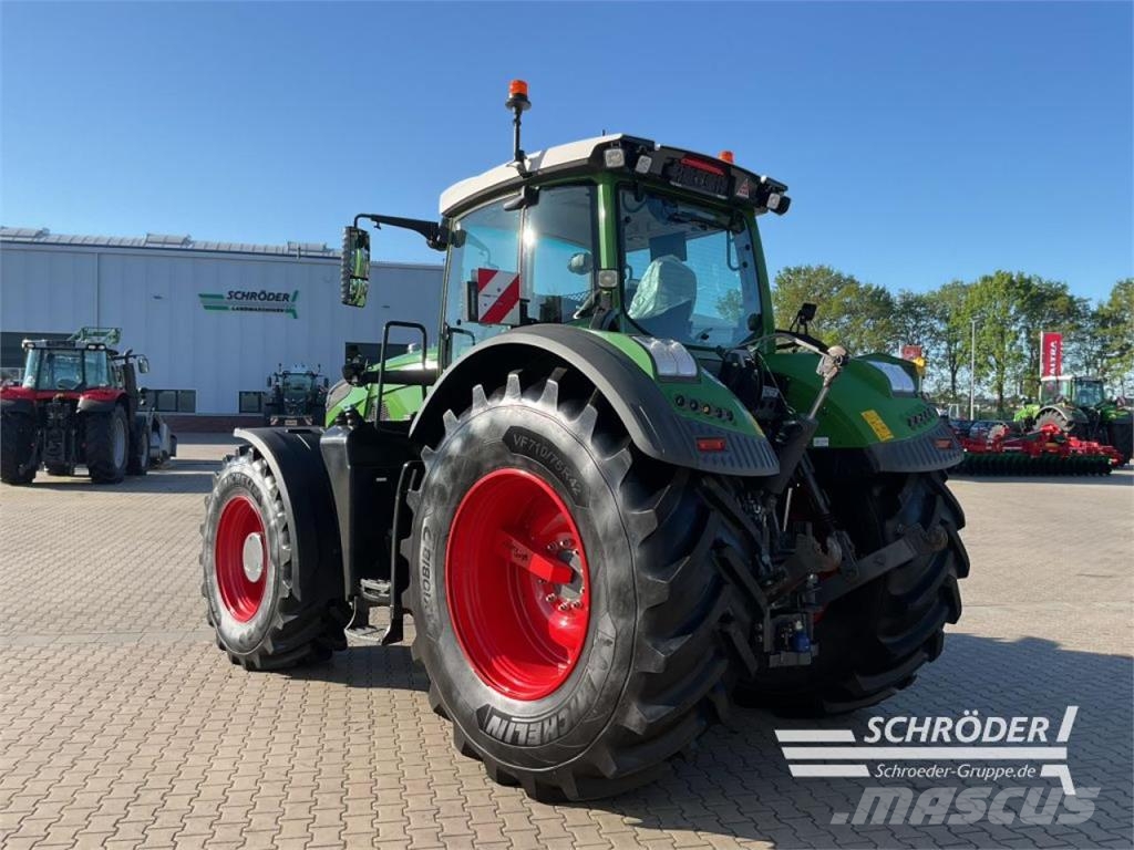 Fendt 930 VARIO GEN7 PROFI PLUS Tracteur