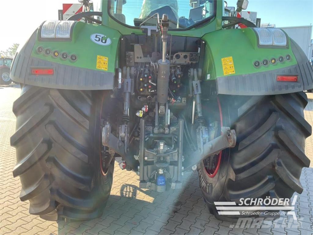 Fendt 930 VARIO GEN7 PROFI PLUS Tracteur
