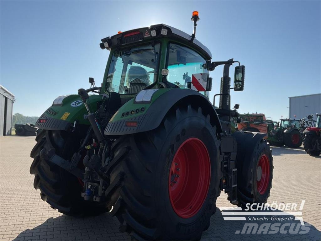 Fendt 930 VARIO GEN7 PROFI PLUS Tracteur