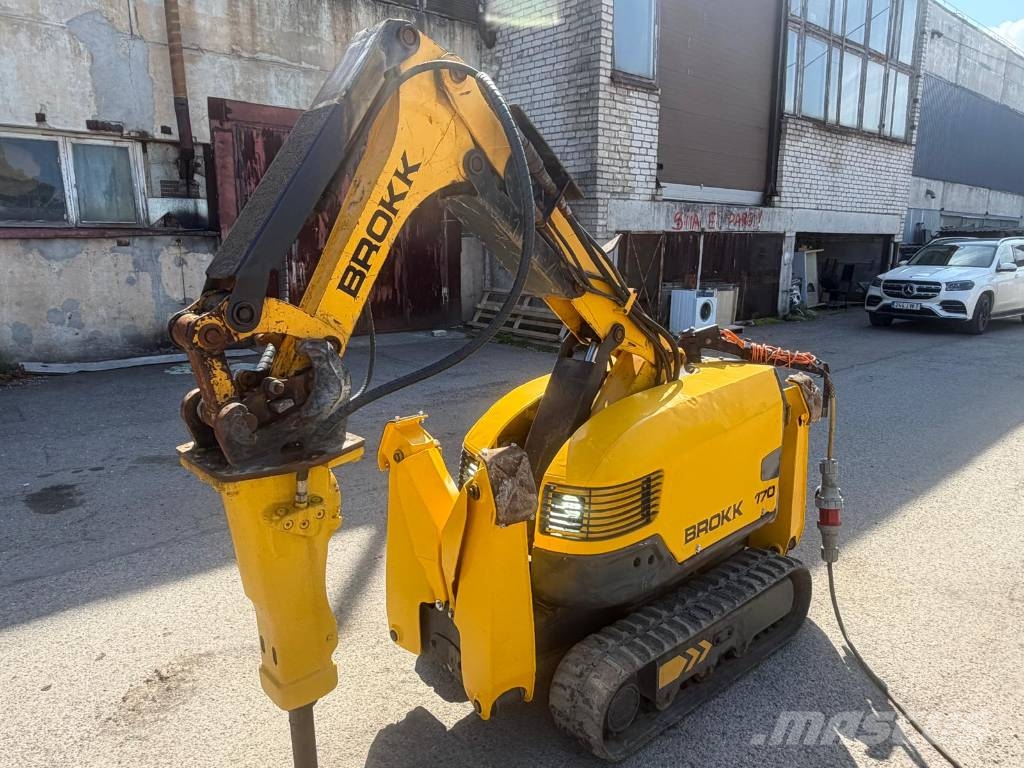 Brokk 170 Excavadoras de demolición