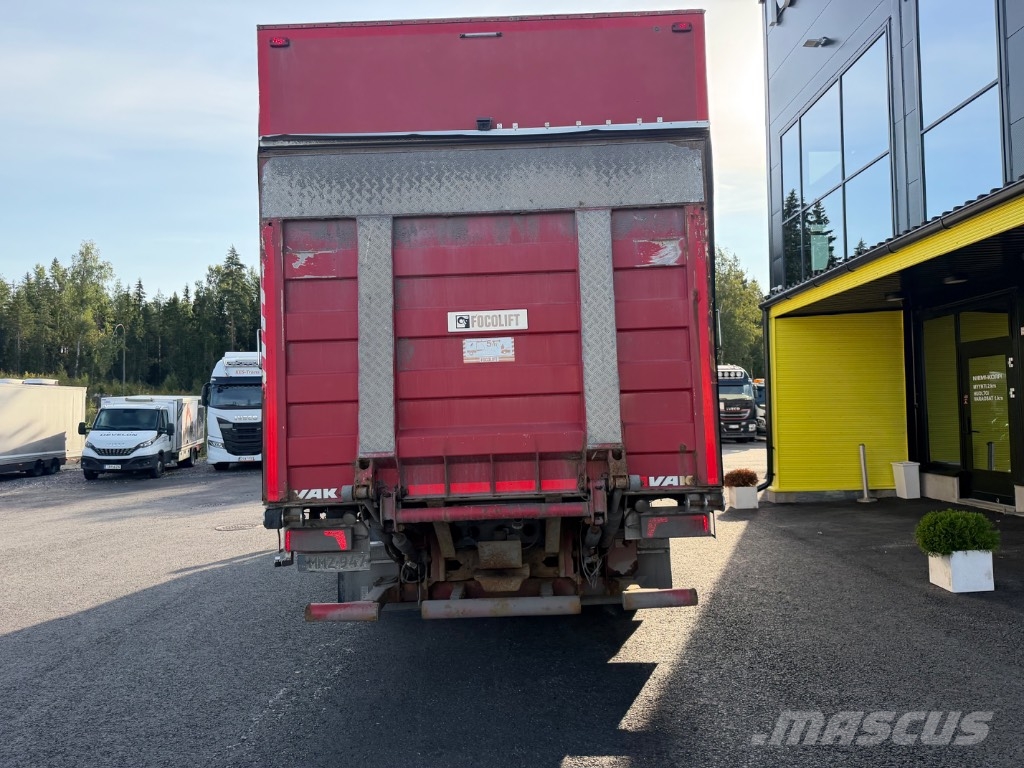 Scania R 450 Camiones con caja de remolque