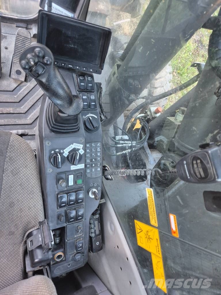 Volvo EW 160 C Hjulgravere