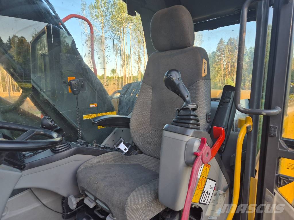 Volvo EW 160 C Hjulgravere