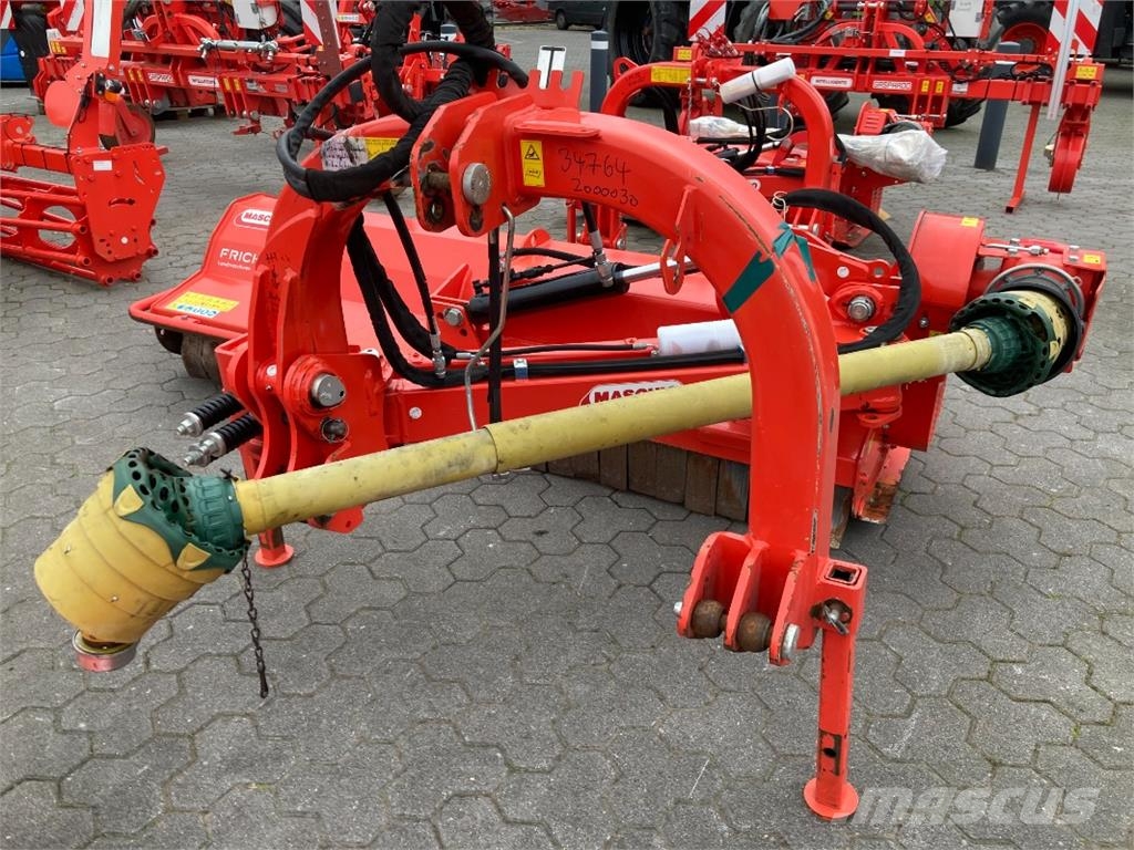 Maschio Giraffa XXL 260 Komunální technika - ostatní