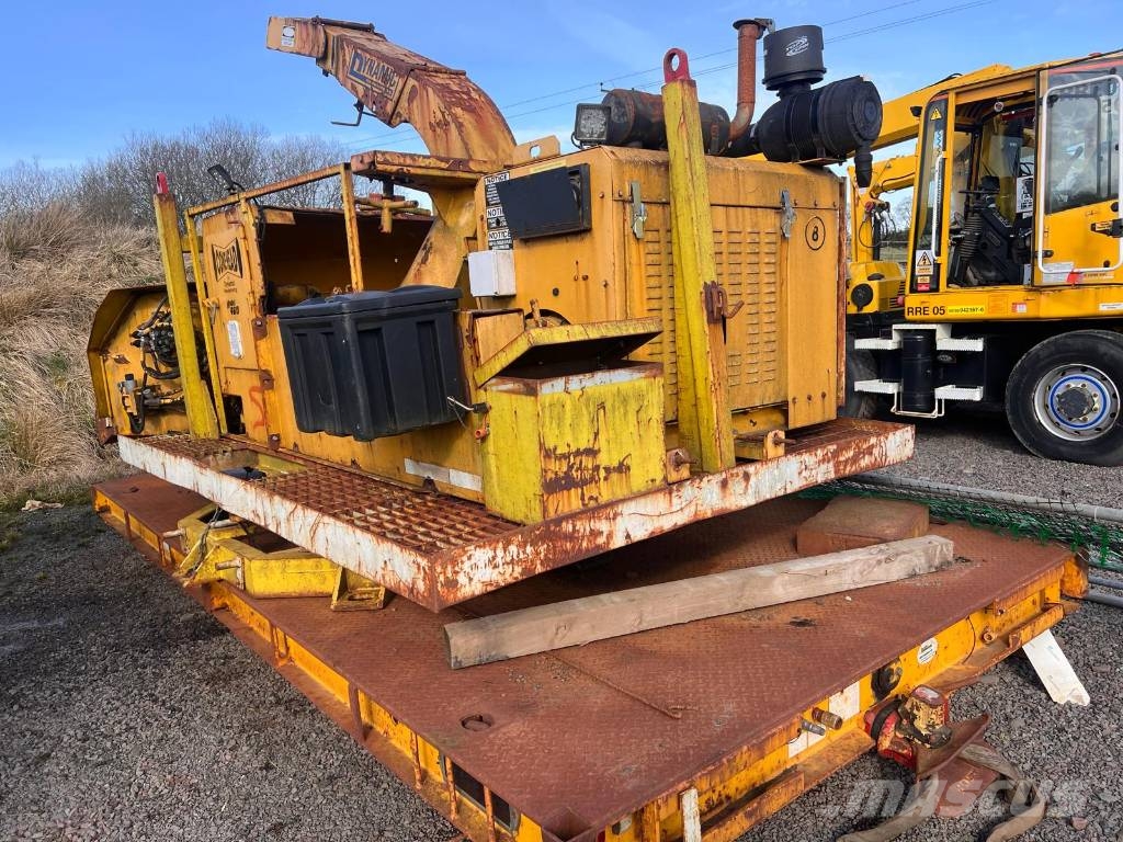 Conehead Chipper Perkins Engine with Road Rail Tra Holzhäcksler