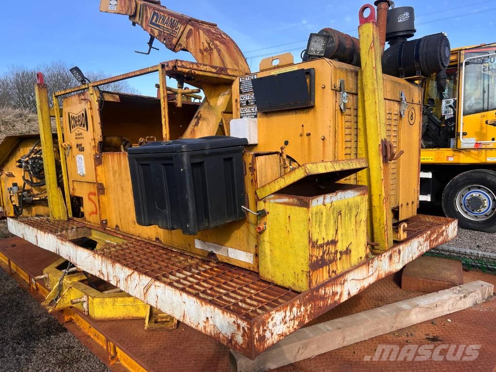 Conehead Chipper Perkins Engine with Road Rail Tra Holzhäcksler