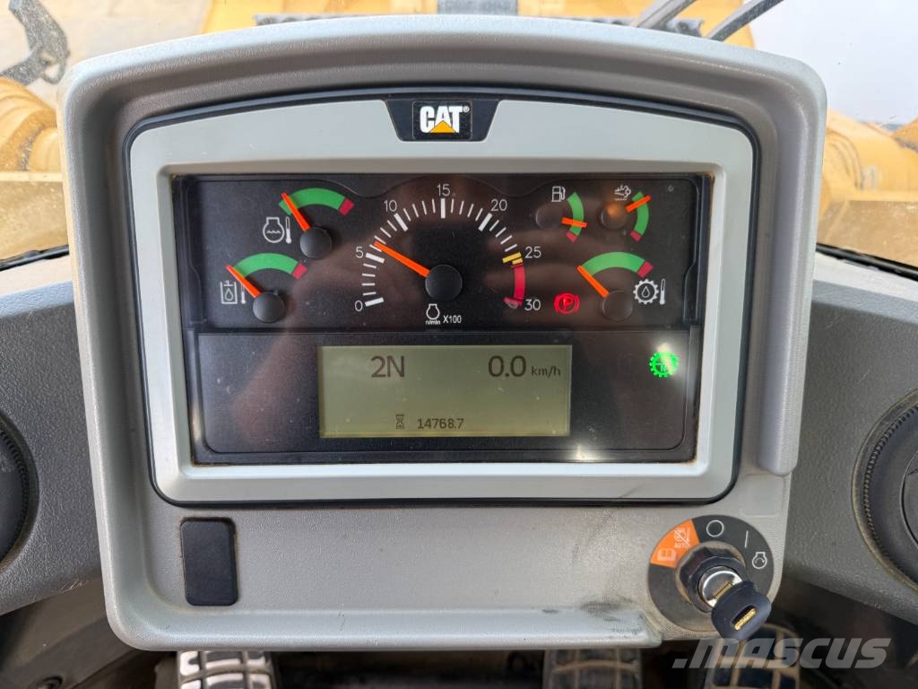 CAT 972M - German Machine / TOP Condition! Kolesni nakladalci