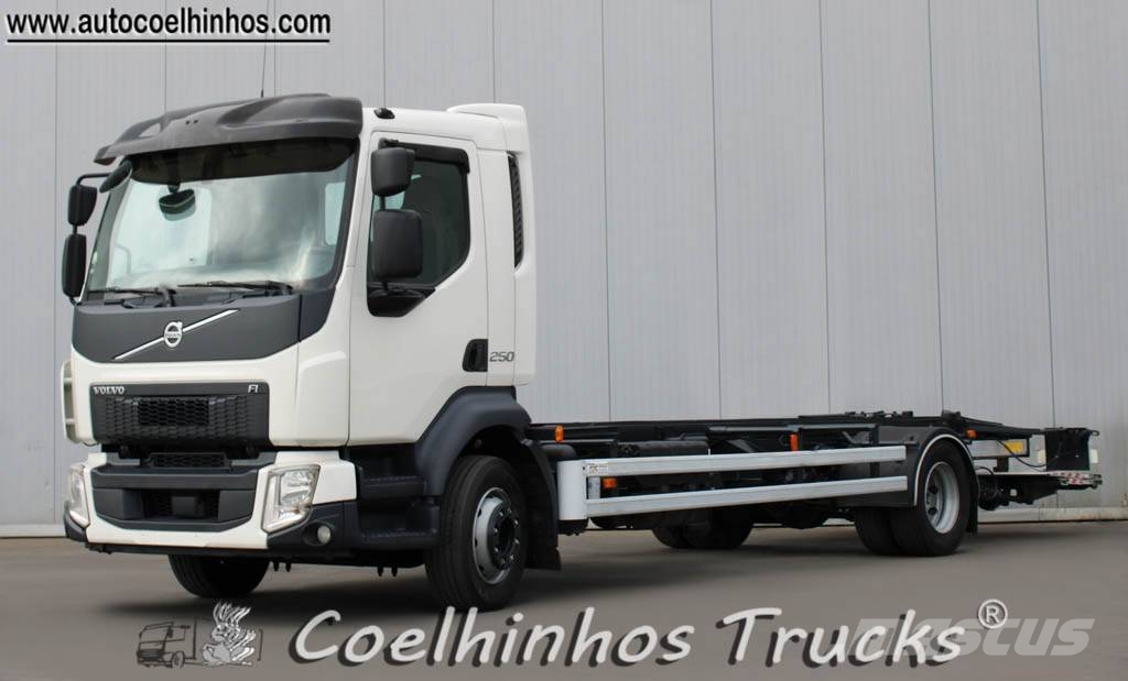 Volvo FL 250 Camiones con chasís y cabina