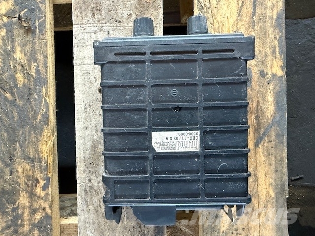 Furukawa ELECTRIC USED PARTS COMPLET Elektronika