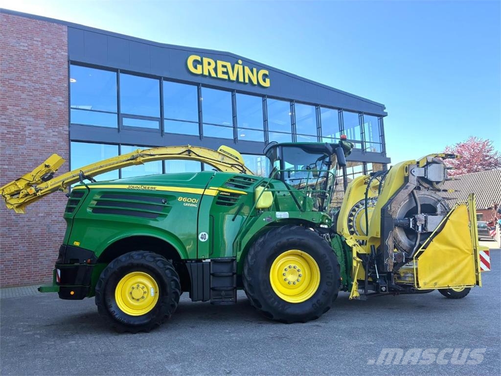 John Deere 8600i ProDrive 40km/h 목초 수확기