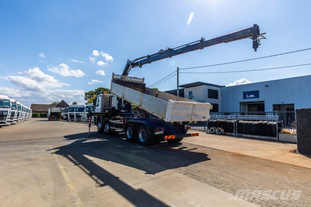 Mercedes-Benz ACTROS 3236 MP3 +GRUE HIAB XS166 HIDUO/3EXT شاحنات قلابة