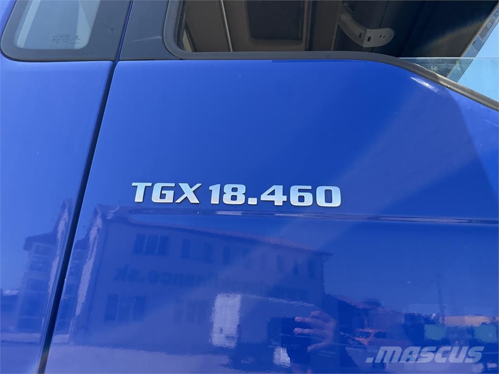 MAN TGX VIN 337 Camión con caja abierta