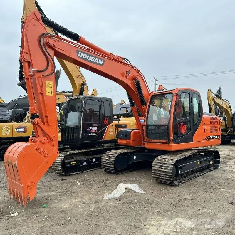 Doosan DX 150 Raupenbagger