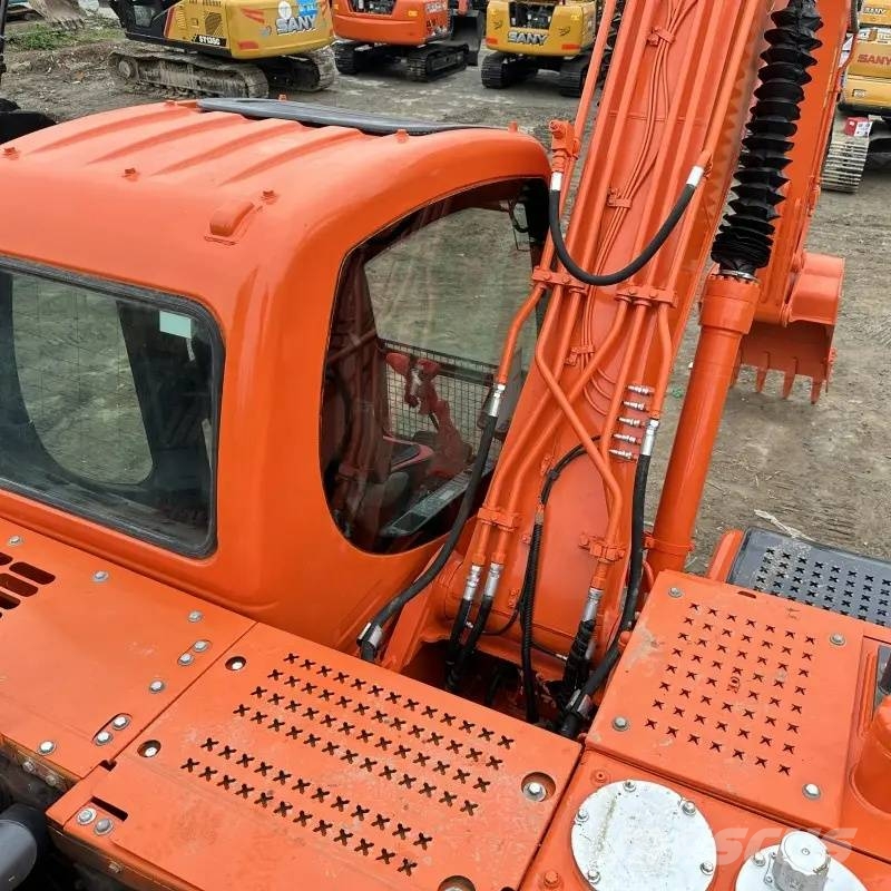 Doosan DX 150 Raupenbagger