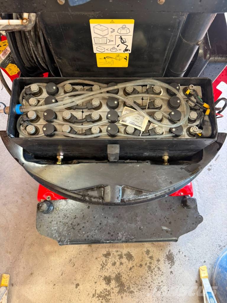 Manitou 100 VJR Personenliften en invalideliften