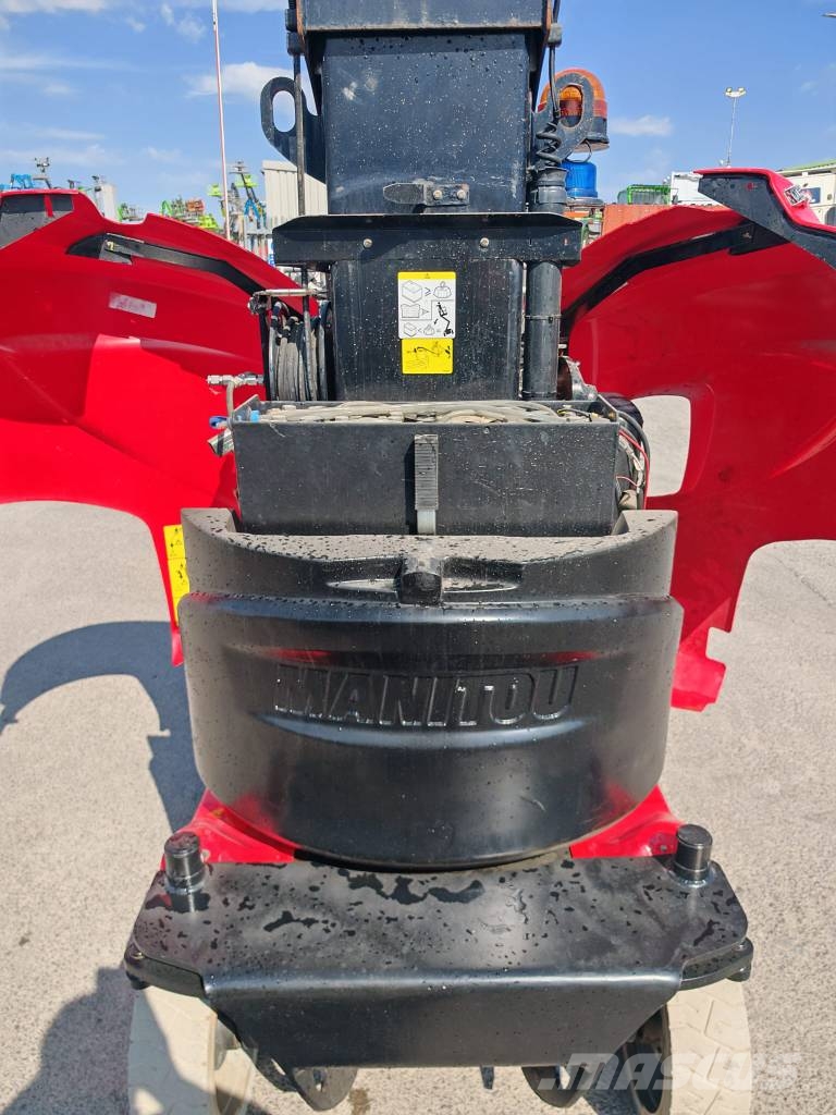 Manitou 100 VJR Personenliften en invalideliften
