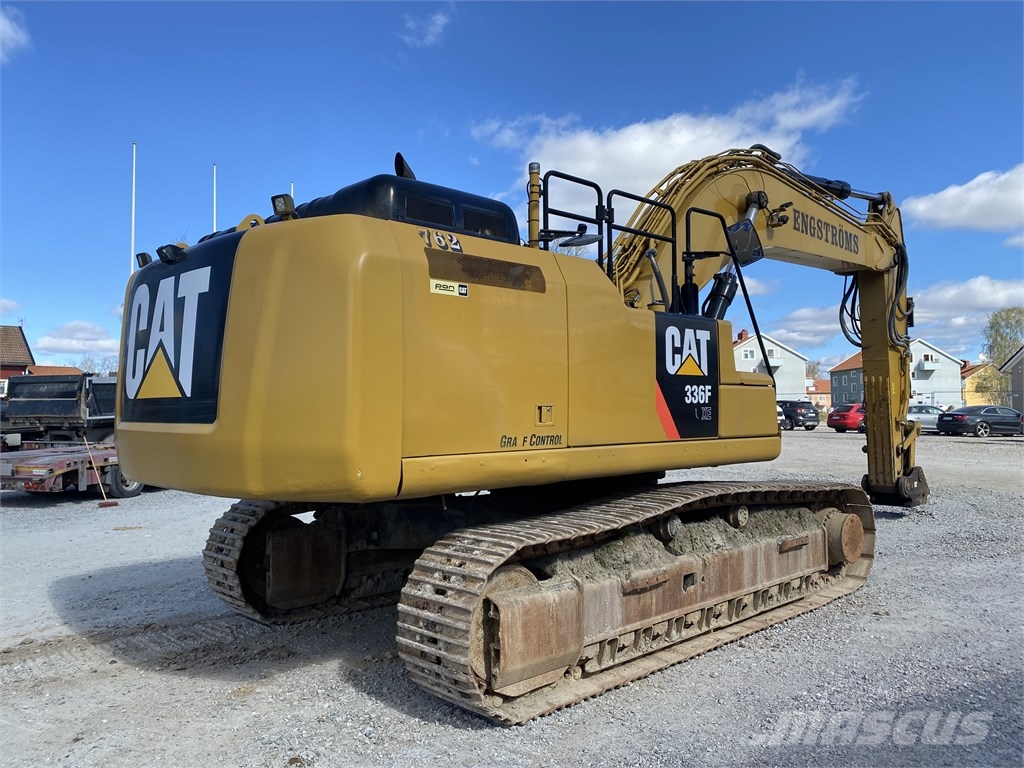CAT 336 FLXE حفارات زحافة