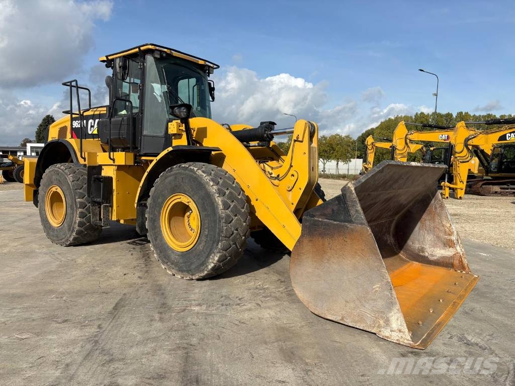 CAT 962 M Rataslaadurid