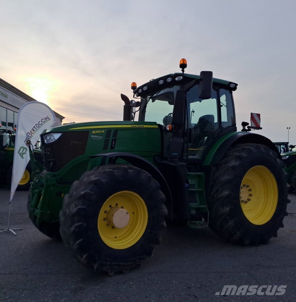 John Deere 6250R PREMIUM EDITION Tratores Agrícolas usados