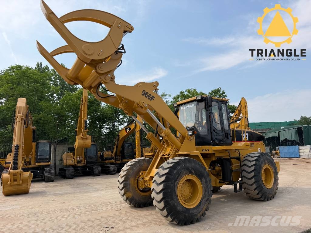 CAT 966 F Kolesni nakladalci
