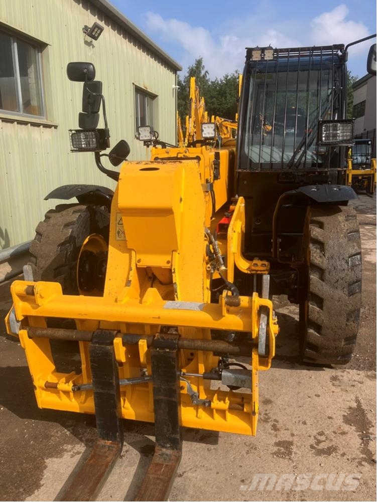 JCB 560-80 Wastemaster Telescopic handlers