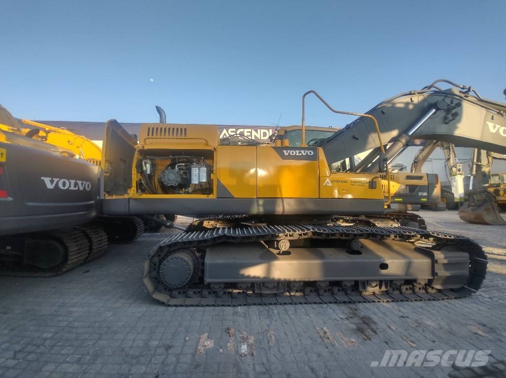 Volvo EC380DL Paletli ekskavatörler
