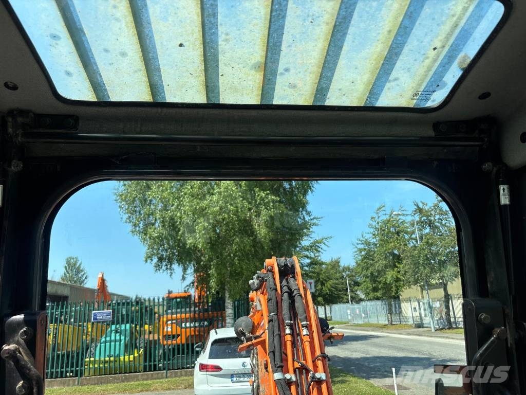 Doosan DX 27 Z Mini bagri <7t