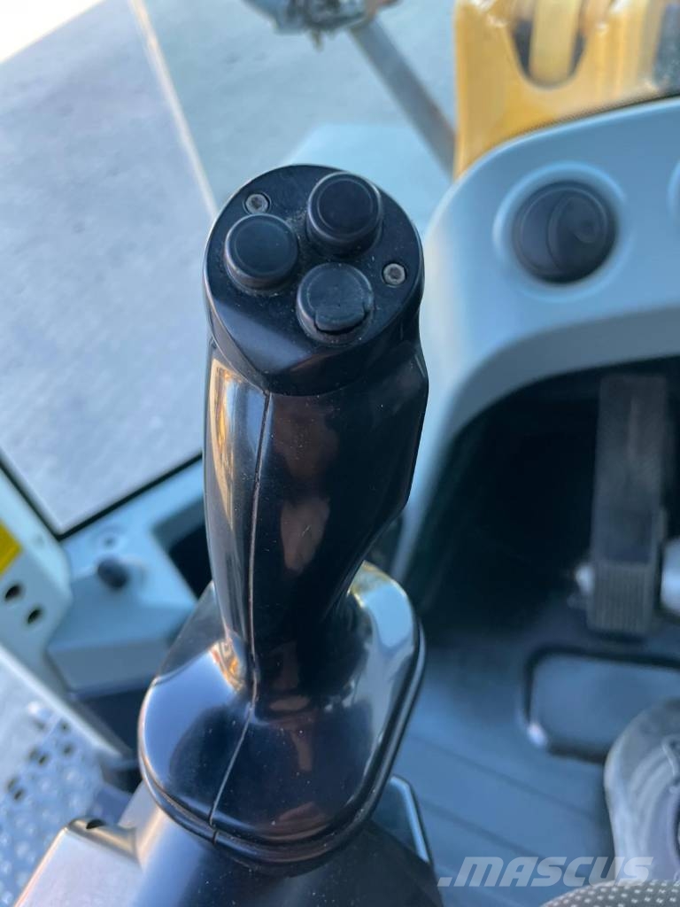 Liebherr L566 XPOWER Pyöräkuormaajat