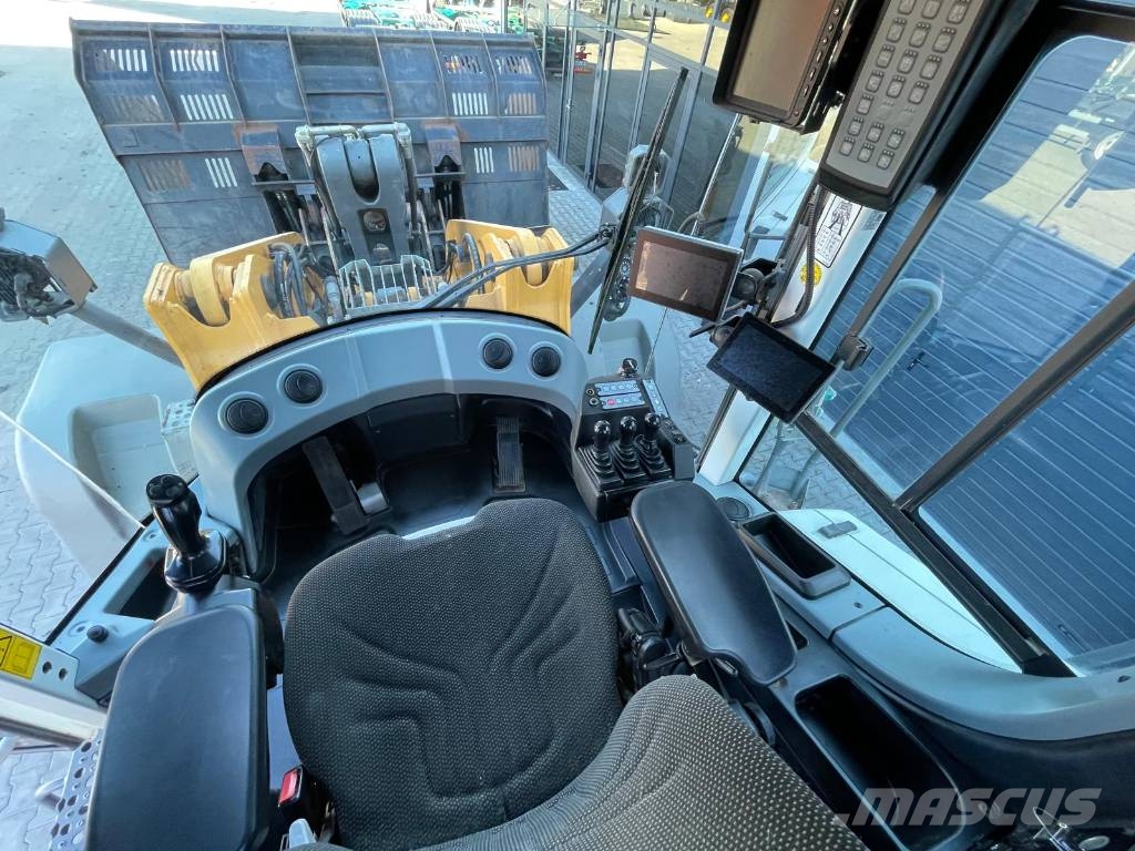 Liebherr L566 XPOWER Pyöräkuormaajat