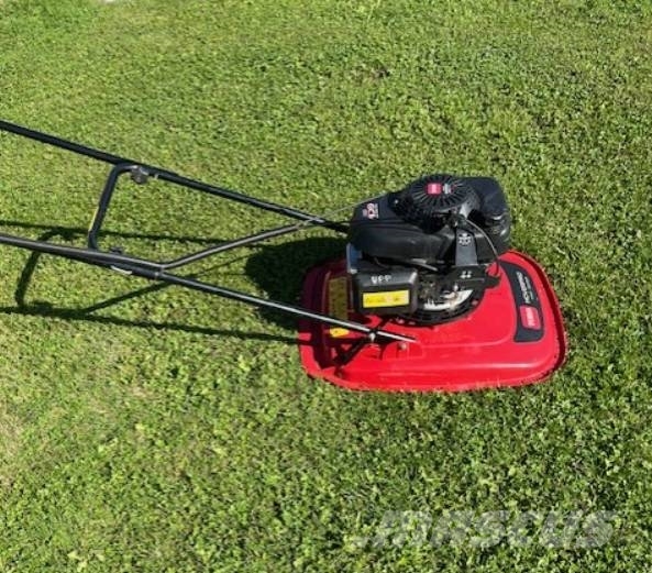 Toro Hoverpro 450 med lina 밀면서 전진하는 잔디깎기