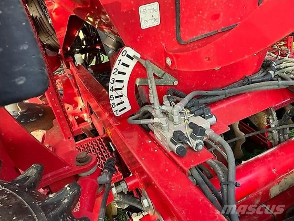 Horsch Pronto 8DC 組合鑽
