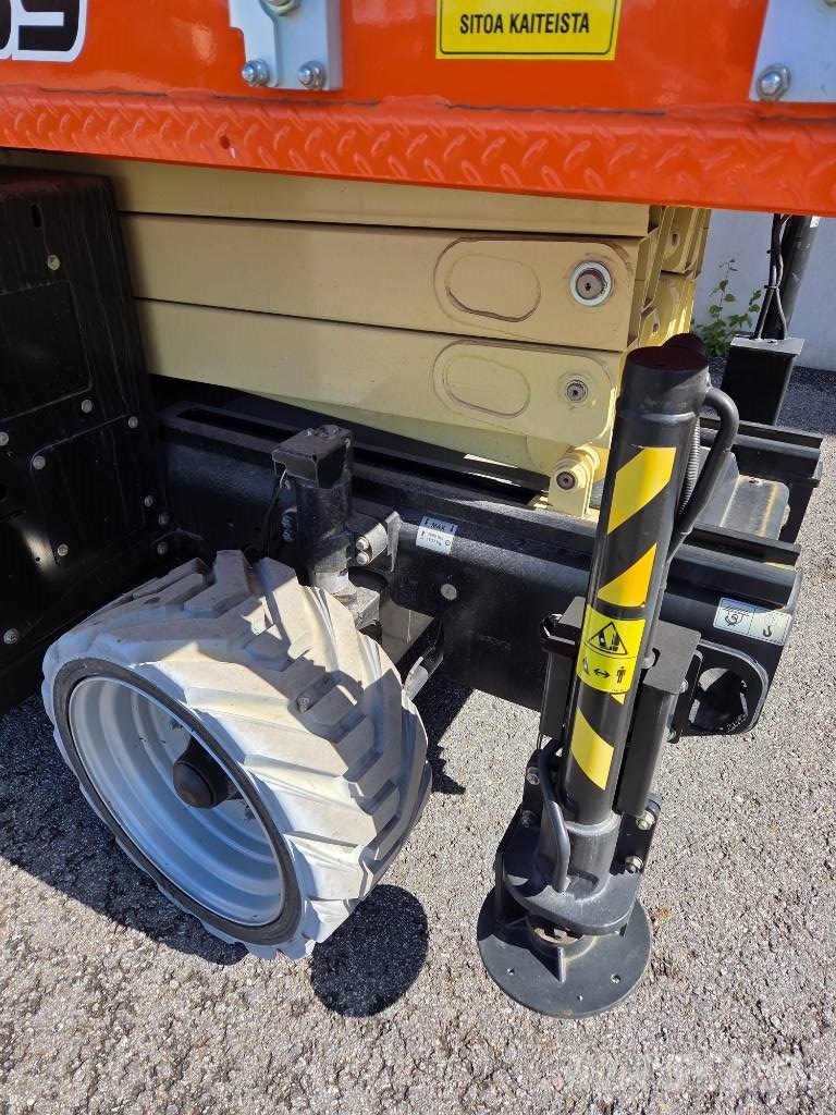 JLG ERT 2669 Käärtõstukid