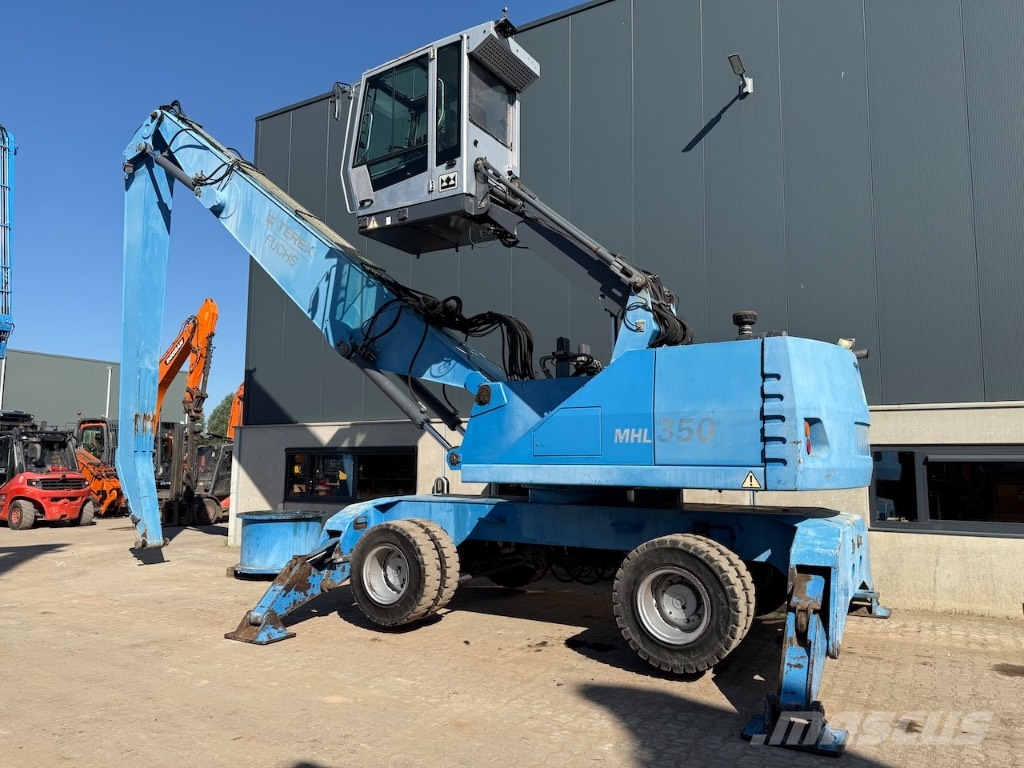 Fuchs MHL 350 D Materialumschlag