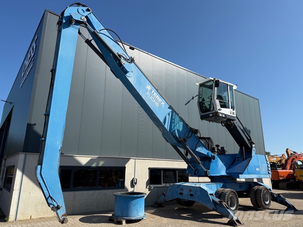 Fuchs MHL 350 D Materialumschlag