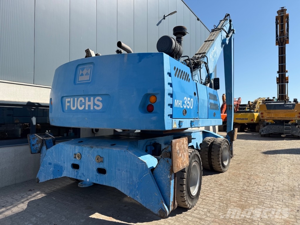 Fuchs MHL 350 D Materialumschlag