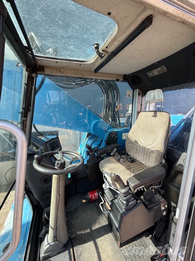 Fuchs MHL 350 D Materialumschlag