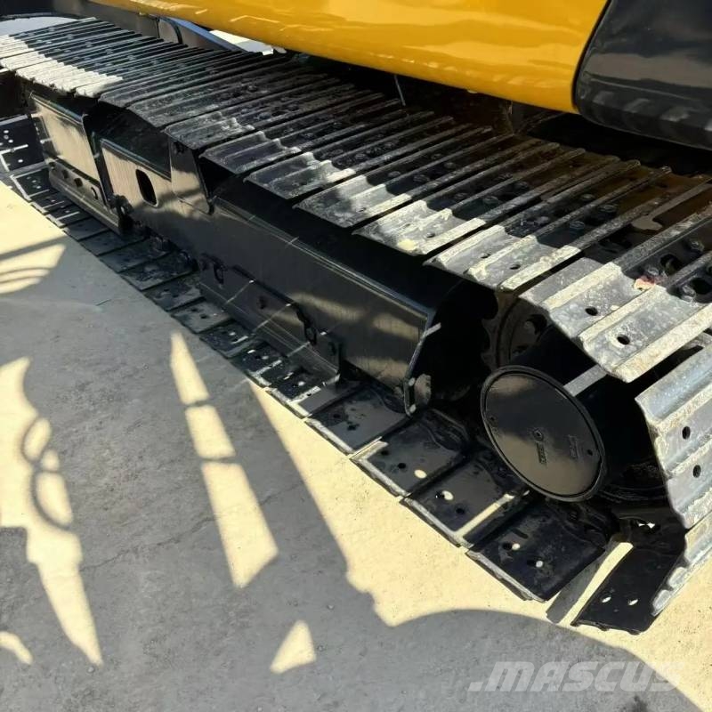 Komatsu PC 56 小型挖掘机